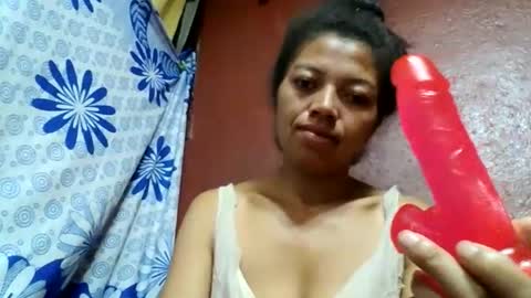 henitsaldy online show from May 25, 3:16 am