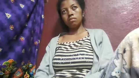 henitsaldy online show from May 16, 2:47 am