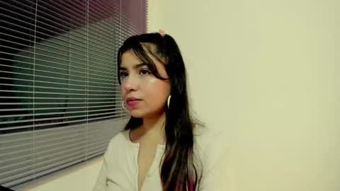 hera online show from March 28, 3:17 am