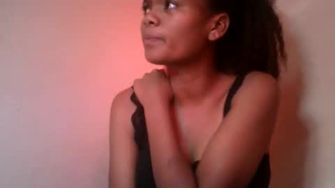herisse01 online show from May 17, 12:26 pm