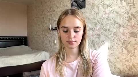 Sylvia online show from September 11, 8:14 am