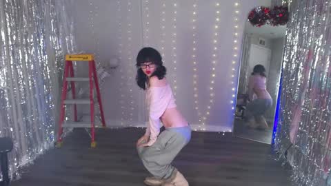 salem online show from February 6, 4:27 am