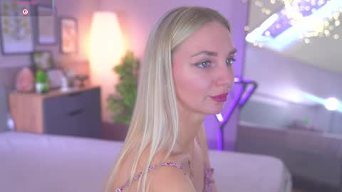 Becky online show from March 26, 8:05 am