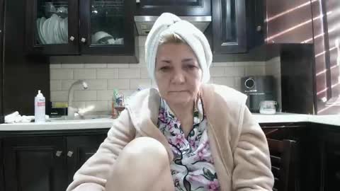 Heyheygrey online show from March 21, 6:18 am