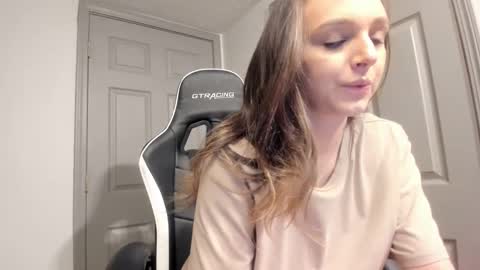 Paige online show from December 31, 2:19 am