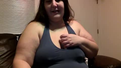 Snapshot of highnesscali37 chatting on February 27, 12:02 pm Highnesscali37 online show from February 27, 12:02 pm