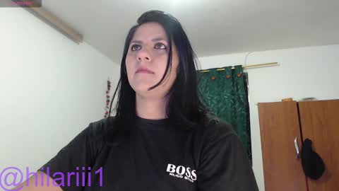 hilaril18 online show from March 21, 3:00 am