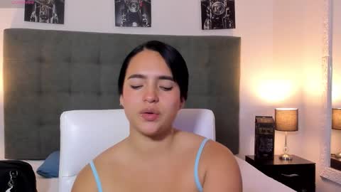 hilary_tailor online show from March 11, 5:37 pm