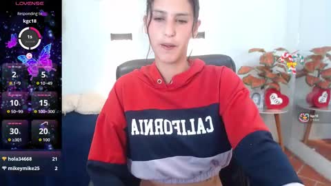 H I L A R Y online show from October 19, 2:57 am