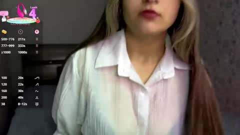 Snapshot of hildaaxley chatting on October 1, 10:48 pm Ani online show from October 1, 10:48 pm