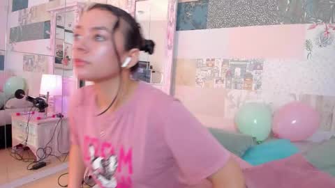 Hillary online show from November 14, 3:06 am