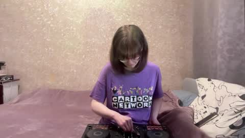 Lana online show from April 9, 2:11 pm