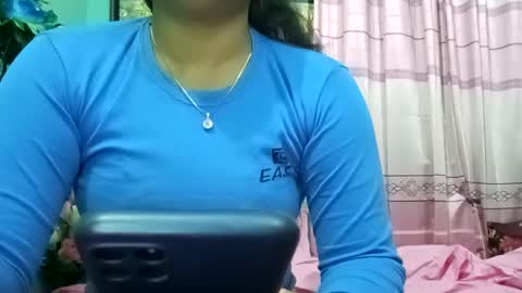 himuhimu22 online show from January 9, 1:02 pm