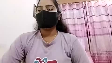 himuhimu22 online show from March 31, 11:32 am