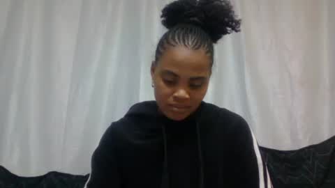 hinah89 online show from June 9, 8:41 pm