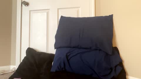 angelbabi online show from February 25, 2:15 pm