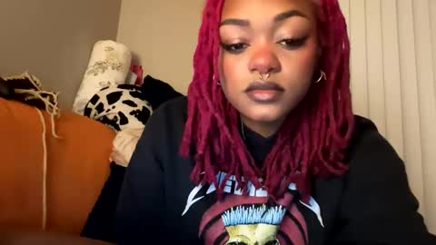 angelbabi online show from February 18, 10:05 am