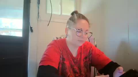 Bella online show from October 11, 6:54 pm