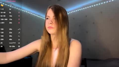 I am Amy ntmu Lets hit 10 Thumbs Up together online show from April 4, 3:44 pm