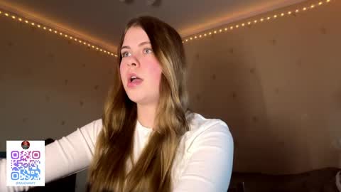 I am Amy ntmu Lets hit 10 Thumbs Up together online show from March 13, 3:13 pm