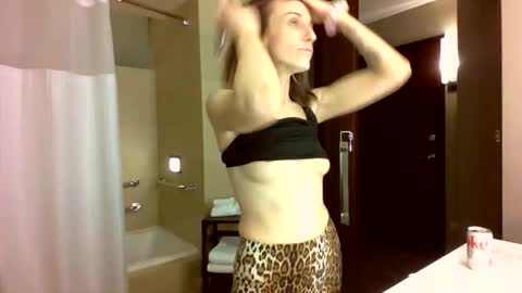 hknox714 online show from November 10, 2:39 am