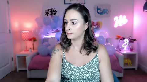 Holi Hurricane online show from June 2, 2:23 am