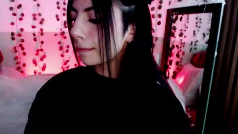 Snapshot of hollyxx_ chatting on January 11, 4:46 pm holly online show from January 11, 4:46 pm