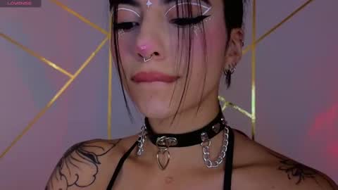 Snapshot of hollyxx_ chatting on September 15, 3:31 pm holly online show from September 15, 3:31 pm