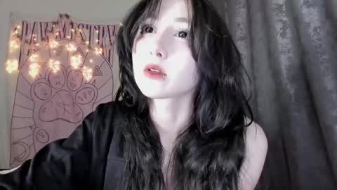 Snapshot of holy420loly chatting on September 22, 6:17 pm Ho Lee Sheet online show from September 22, 6:17 pm