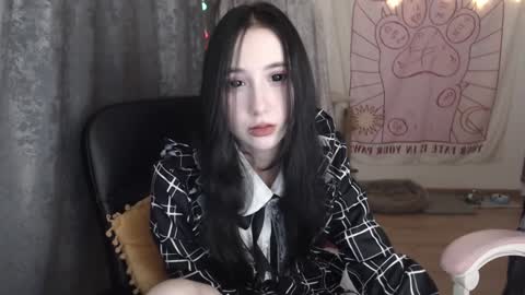 Snapshot of holy420loly chatting on January 21, 6:12 pm Ho Lee Sheet online show from January 21, 6:12 pm