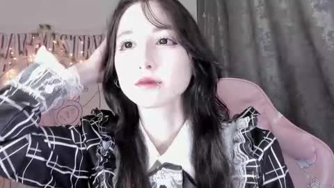 Snapshot of holy420loly chatting on October 10, 3:39 pm Ho Lee Sheet online show from October 10, 3:39 pm