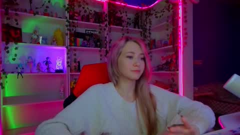 Rumi online show from October 8, 11:47 am