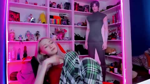 Rumi online show from March 31, 5:18 am