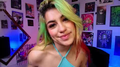   online show from February 9, 3:01 pm