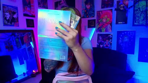   online show from December 6, 9:34 pm