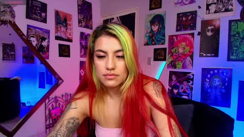   online show from February 6, 10:21 pm