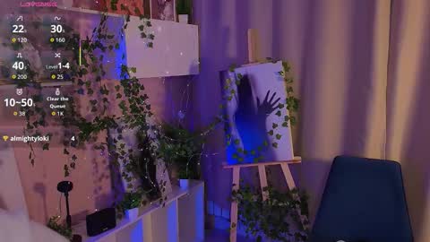 May online show from November 12, 5:33 pm