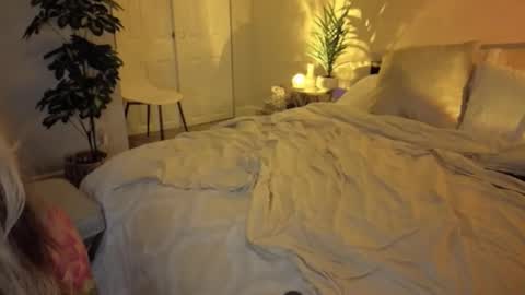 Honey Blaire online show from November 3, 2:59 am