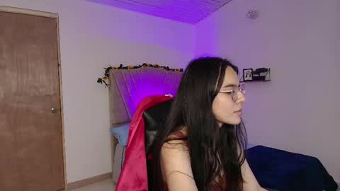   online show from September 24, 3:33 pm