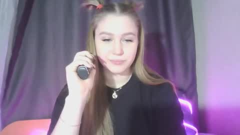 honey_lolaaa online show from November 22, 6:10 pm