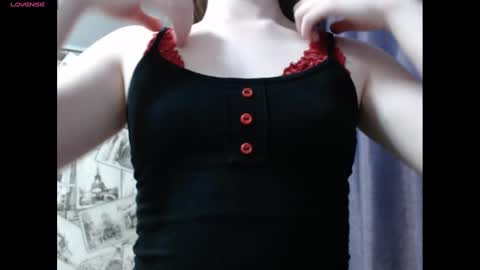 Lina online show from December 11, 3:15 pm