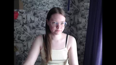 Lina online show from September 17, 9:29 am