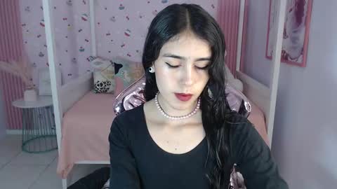 HONEY  online show from January 15, 12:58 pm
