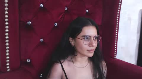 Emily online show from November 13, 7:57 pm