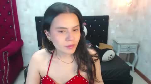 Emily online show from May 3, 3:04 pm