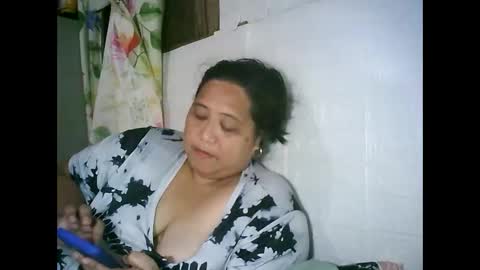 Merry online show from April 10, 11:55 pm