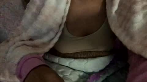 honeyyy89 online show from May 26, 10:36 am
