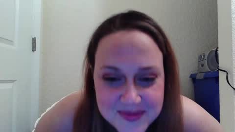honorsgirl online show from September 12, 8:45 am