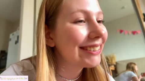 Audrey online show from May 18, 3:27 am