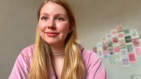 Audrey online show from May 12, 2:20 am